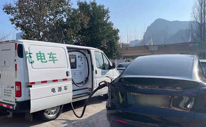 锡林郭勒盟汽车搭电